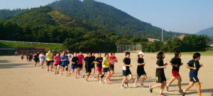 島根・隠岐島で学生女子の強化合宿…“女子レスリングの第２の虎の穴”で３年連続開催