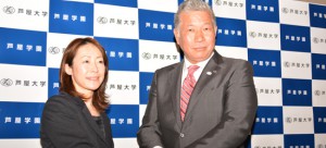 芦屋学園に一貫強化のレスリング部がスタート…監督は元世界女王の坂本涼子さん