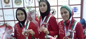 イラン女子選手が世界グラップリング選手権（トルコ）に初出場