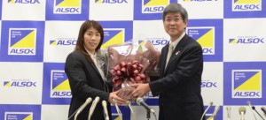 吉田沙保里選手がＡＬＳＯＫを退社、「新たな挑戦でリオに挑む」