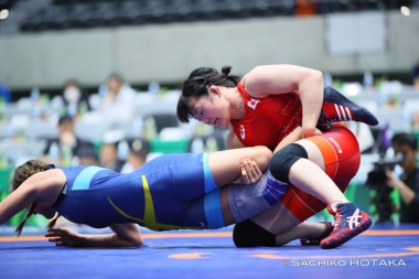 【写真集】2018年女子ワールドカップ・予選1回戦／日本－スウェーデン（重量級）