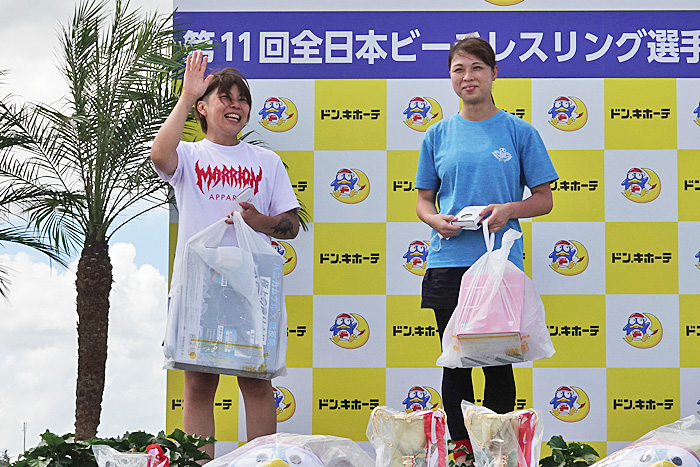 【写真集】2022年ドン・キホーテ杯全日本ビーチ選手権（女子・表彰式）