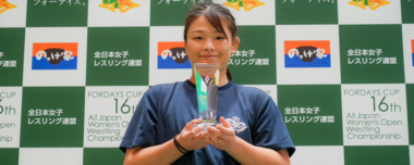 【写真集】2023年フォーデイズ杯全日本女子オープン選手権／シニアの部・個人表彰