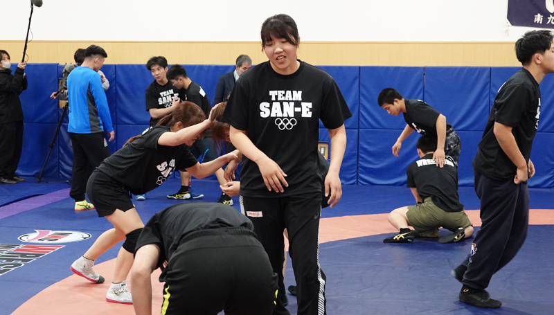レスリング・スピリッツ : WRESTLING SPIRITS : 日本で唯一の