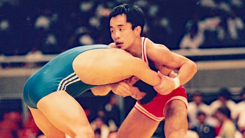 専修大学レスリング部　五十年史　『鳳の詩』 ACTION】決勝GOLD MEDAL MATCH FS61 🟥須田宝(山梨学院大学