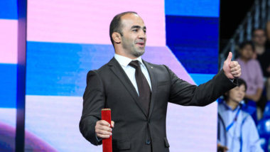 UWWアスリート委員長にアルセン・ジュルファラキアン（アルゼンチン）