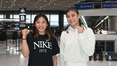 11.8「PWL・10」（モスクワ）出場の須﨑優衣（キッツ）尾﨑野乃香（慶大）が出発