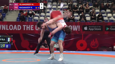 【動画】逆転を狙った終了間際の“ジャンプ攻撃”でミラクル4点を獲得…2026年U23欧州選手権より