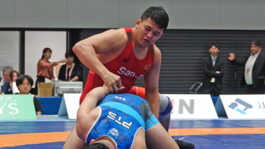 世界3位の吉田アラシ（三恵海運）が2試合を快勝して決勝へ…2026年明治杯全日本選抜選手権・第1日