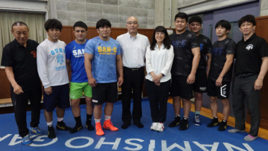 【特集】三恵海運レスリング班が大体大チームと合同練習、神﨑浩学長も視察（上）