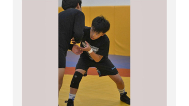 【リンク】レスリングＵ１５アジア選手権出場　野田（岡山）メダル取る（山陽新聞）